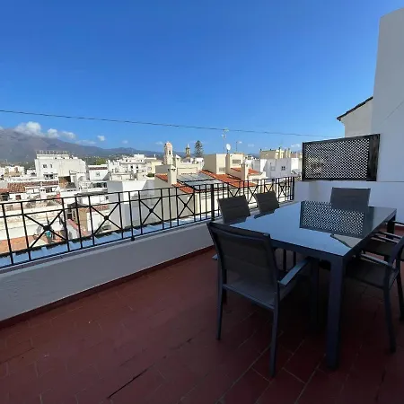 Sealine 5th Floor Apartmán Estepona