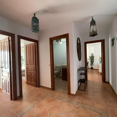 Sealine 5th Floor Apartamento Estepona